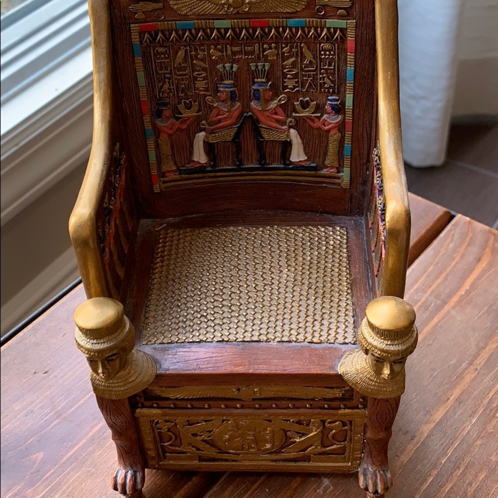 Trinket box
